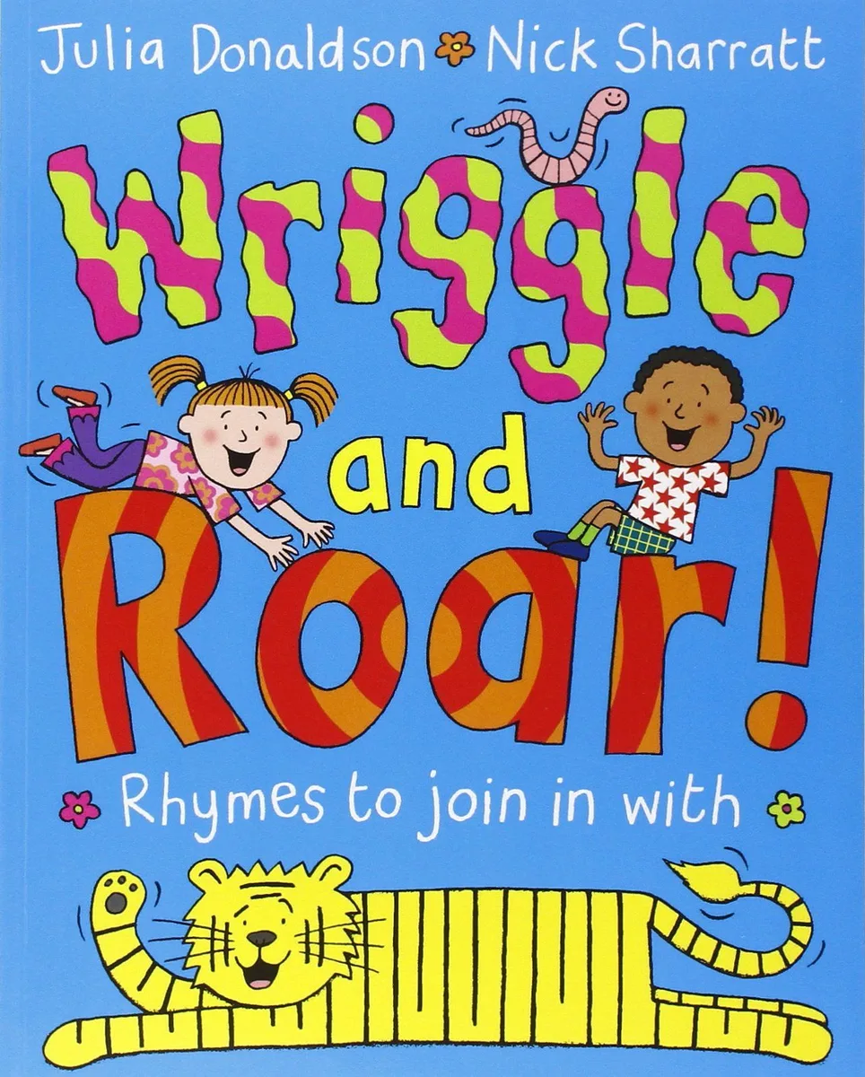 Wriggle and Roar: Rhymes to Join in with